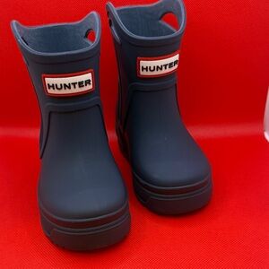 Hunter Kids Short Navy Rain Boots with Pull Handles